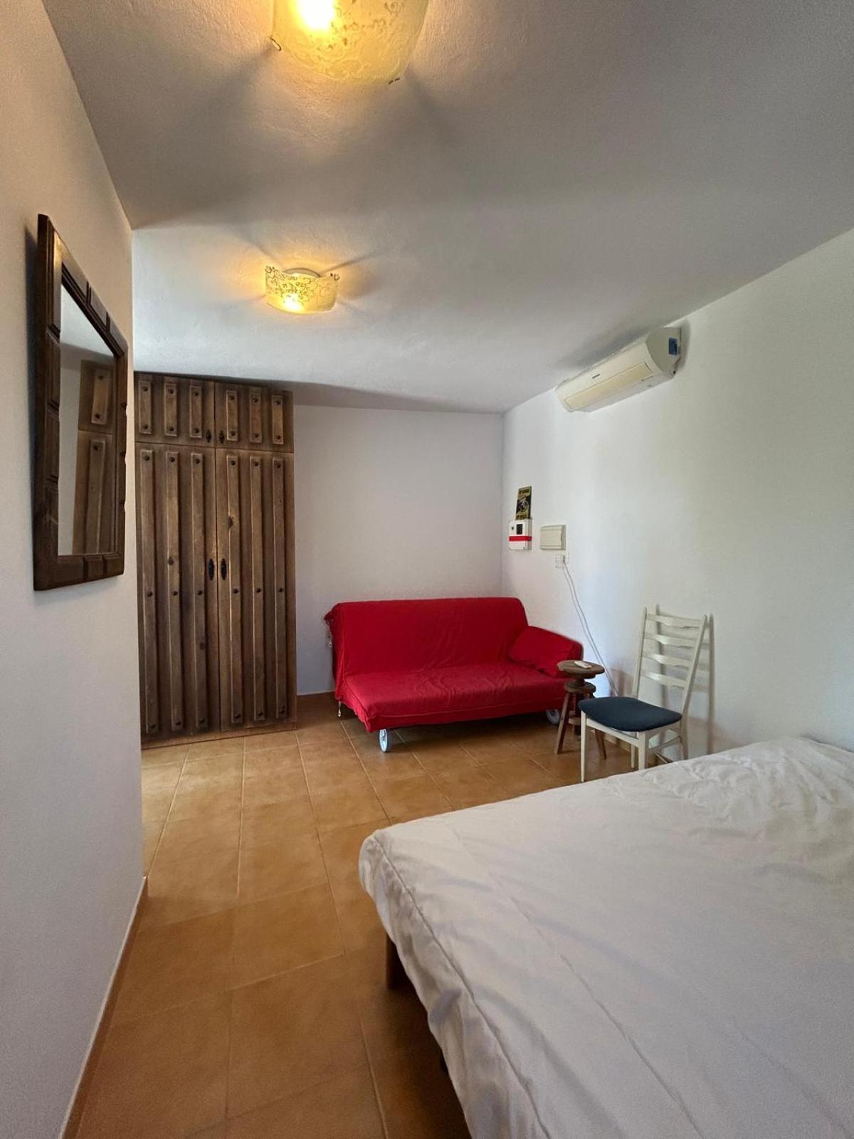 Toro Vista Casita - 1-2 Bedrooms Sayalonga Luaran gambar